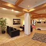 Restaurant Adler מלון 3*