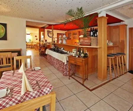 Restaurant Adler Otel 3*
