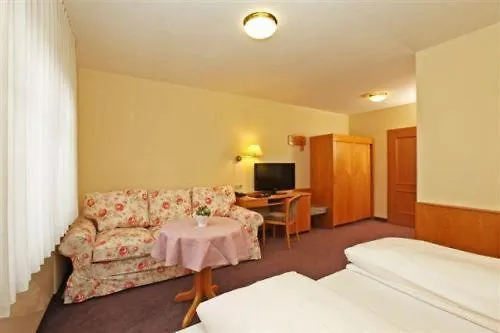 Restaurant Adler Szálloda 3*